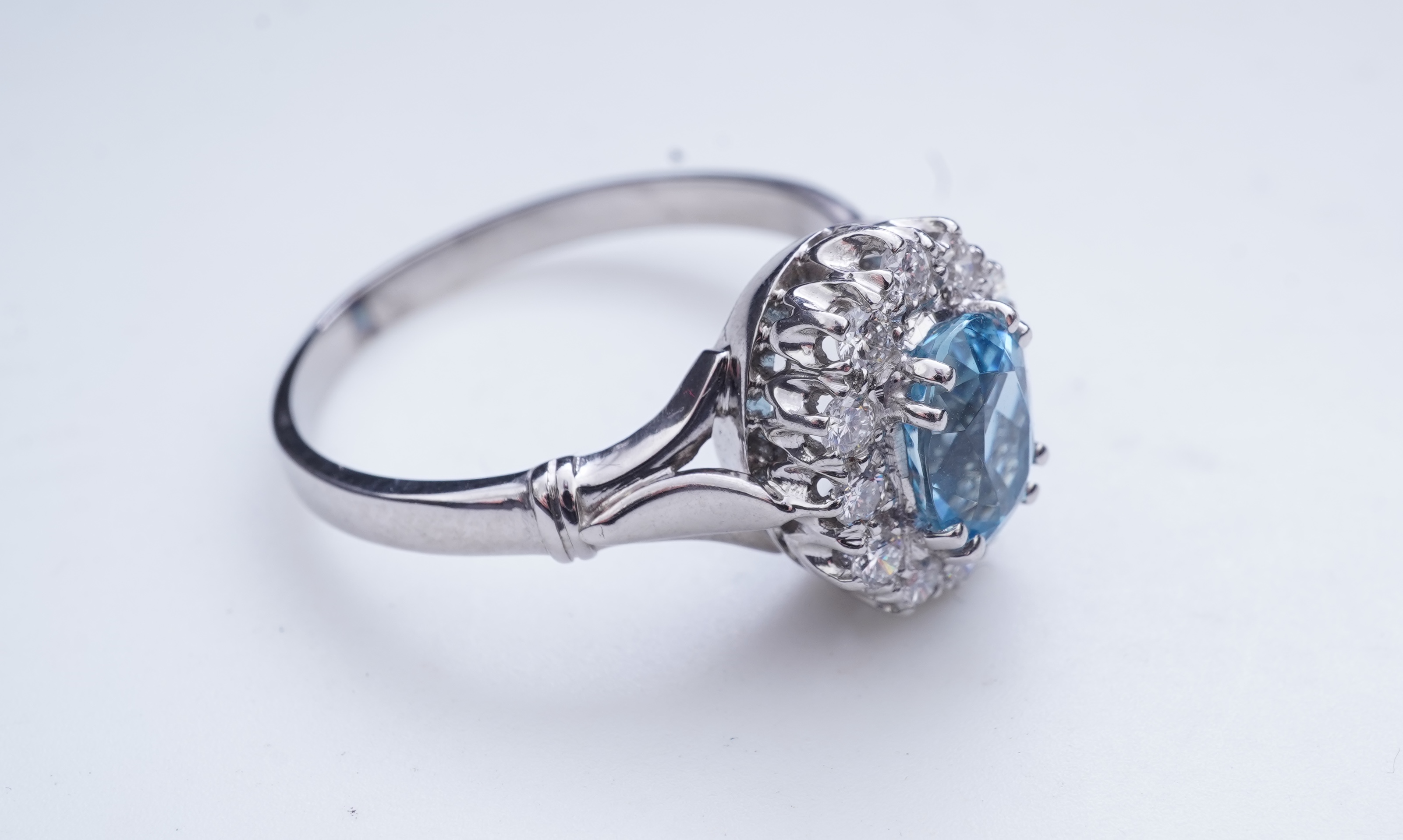 An aquamarine and diamond cluster ring